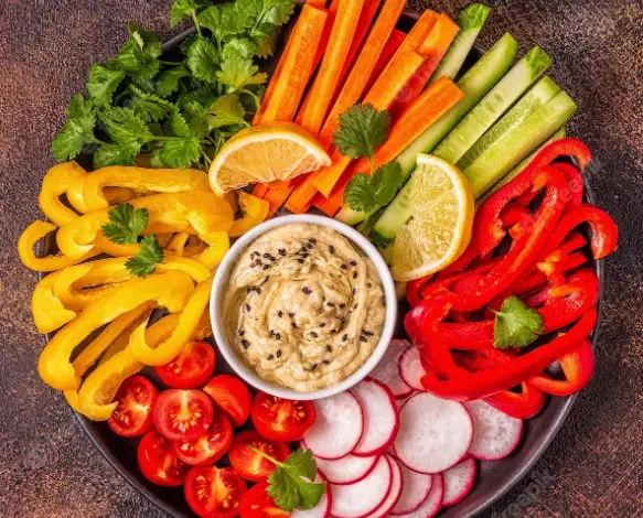 How to Make Hummus with Fresh Vegetables