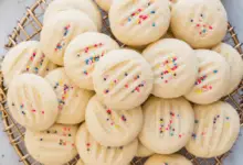 Classic and Buttery Shortbread Cookies Recipe