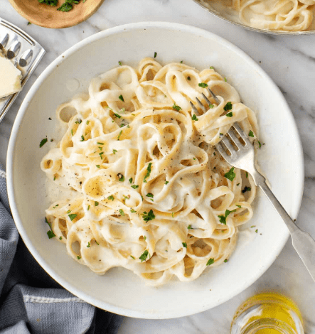 Creamy Fettuccine Alfredo Recipe