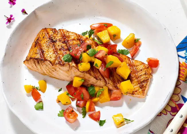 Grilled Salmon with Mango Salsa Recipe: A Flavorful and Healthy Meal