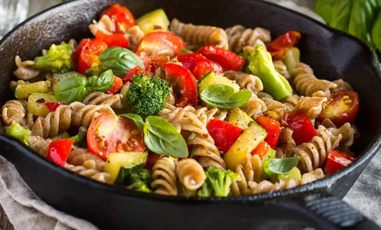 Healthy and Delicious Whole Wheat Pasta with Vegetables Recipe