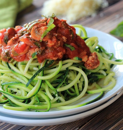 Healthy and Delicious Zucchini Noodles with Meat Sauce Recipe
