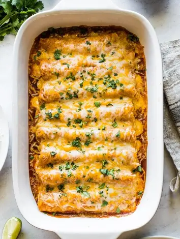 Spice Up Your Dinner with this Delicious Chicken Enchiladas Recipe